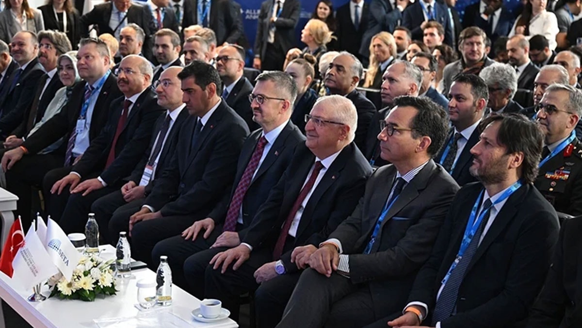 NATO Ankara Zirvesi başladı