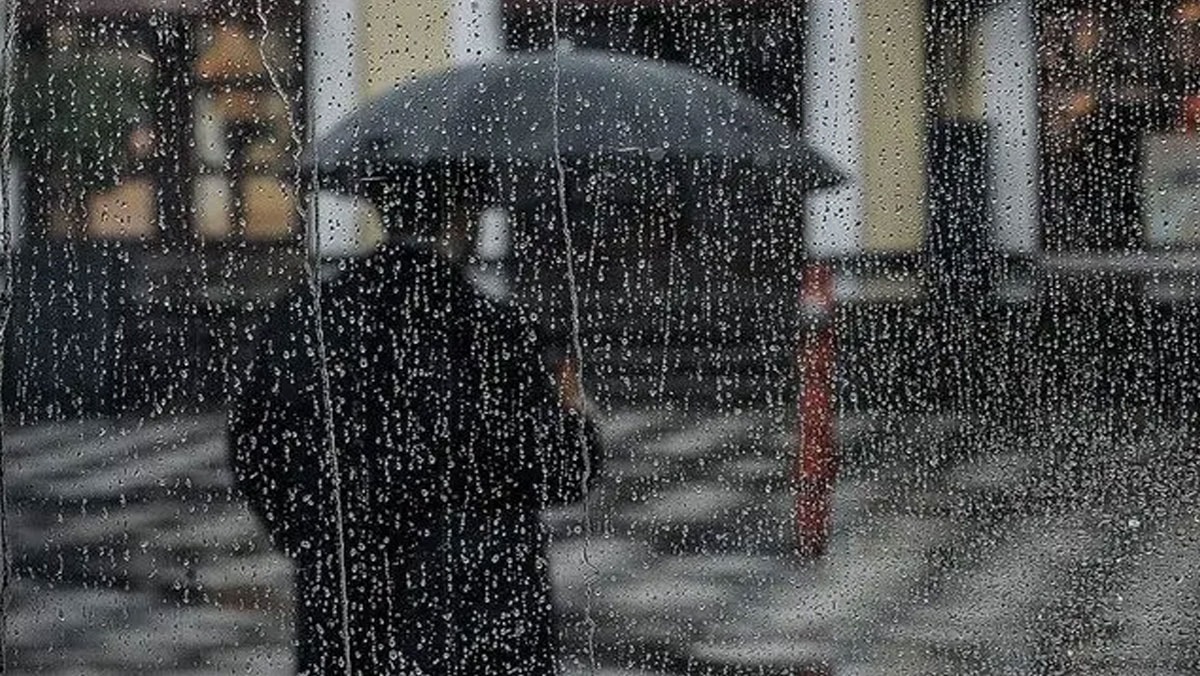 AKOM alarm verdi! İstanbul'da 18 saat sürecek kuvvetli yağış geliyor