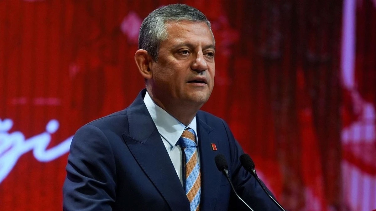 Özgür Özel'in yeni partisi için tüzük ve logo hazırlanıyor