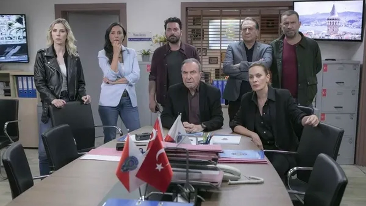 20 yıldır süren 'Arka Sokaklar' dizisi için karar verildi: Senaristi duyurdu