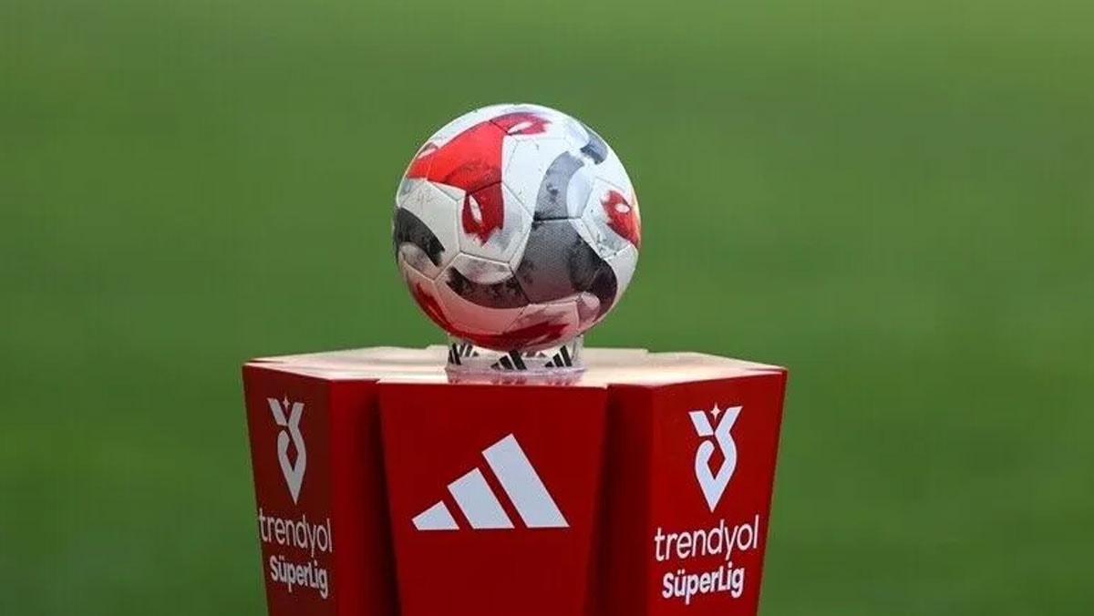 Süper Lig’de yeni sezon 'çipli top' uygulamasıyla başlayacak