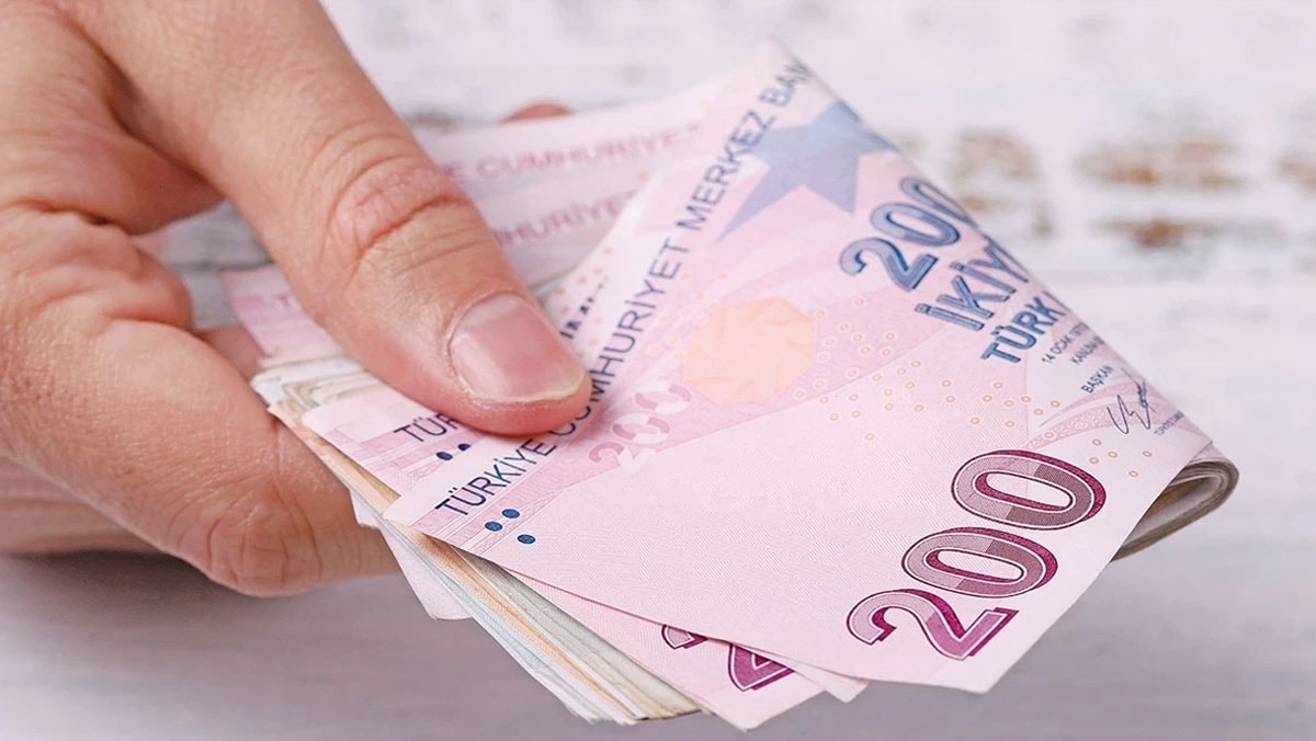 30 gün sınırını kaçıran çalışanların maaşı otomatik kesilecek