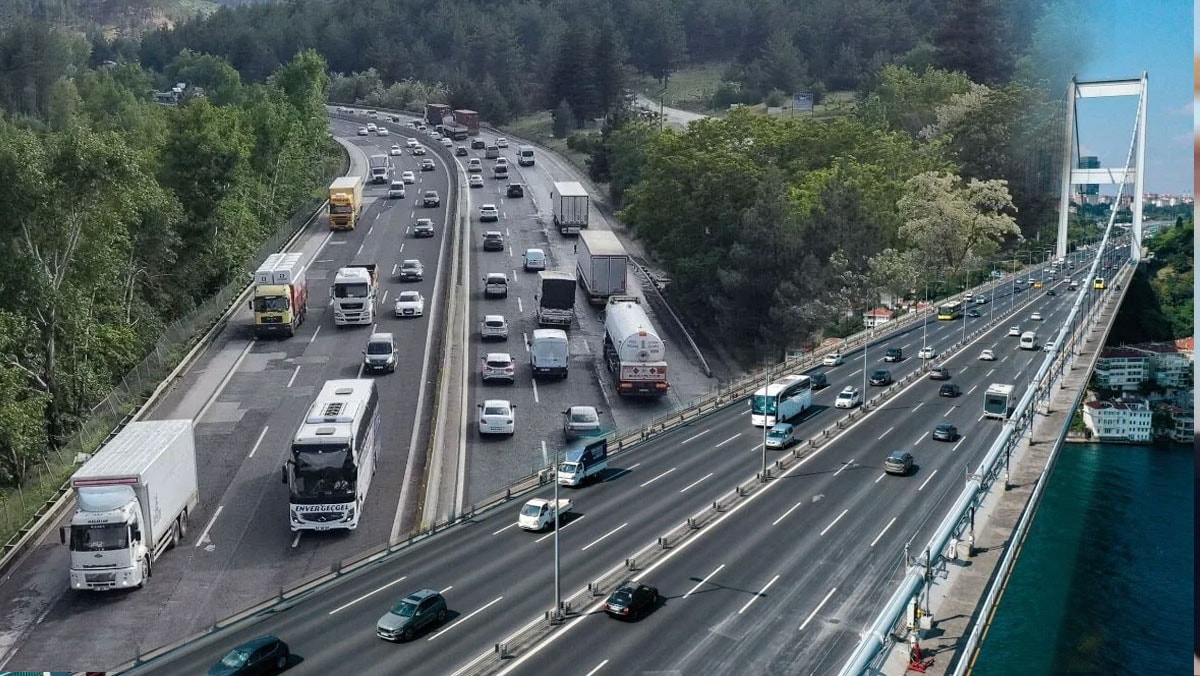 Yaparsa AKP yapar, satarsa AKP satar