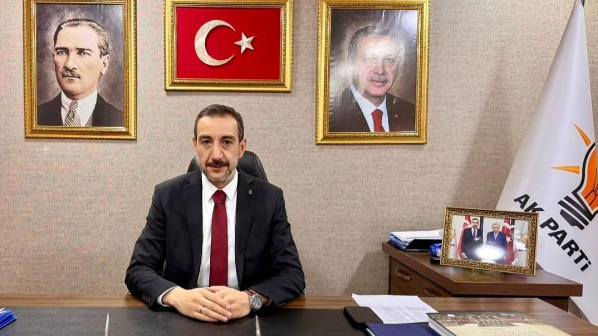 "Beni nasıl ikna edeceksin? Evde tek misin?" ses kaydı iddialarına AKP'li başkandan ilk açıklama