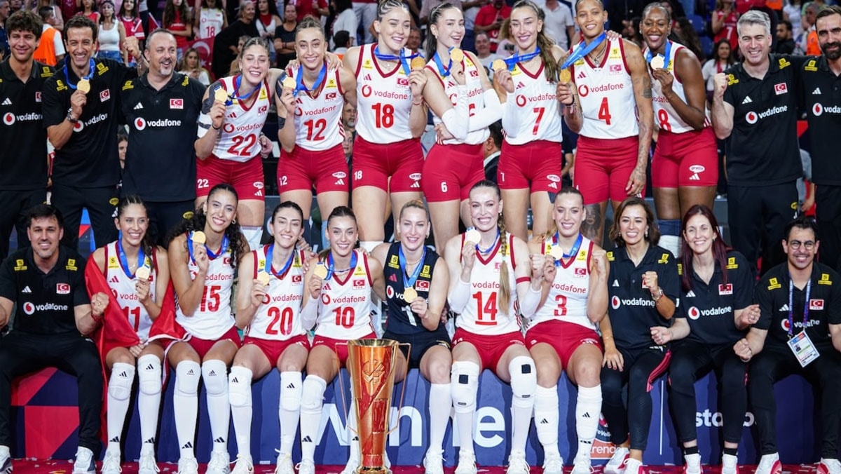 Filenin Sultanları şampiyon oldu, TRT spikerinin sözleri geceye damga vurdu!