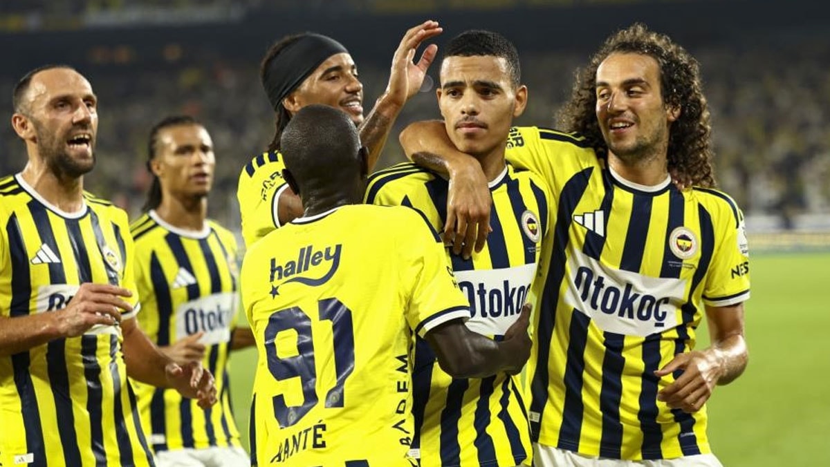 FIFA'dan Fenerbahçe'ye 3 dönem transfer yasağı geldi! Ödeme yapılırsa kaldırılacak