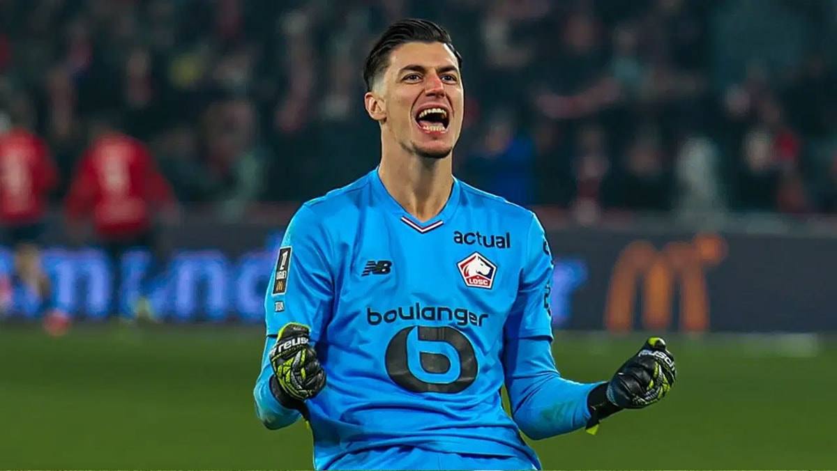 Milli takıma alınmamıştı, “Ayın Futbolcusu” seçildi