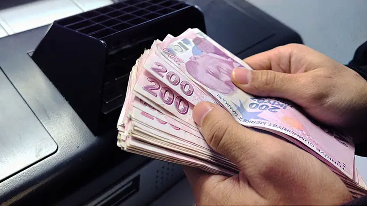 Bankalar emeklinin peşinde! Promosyonlarda rakamlar değişti, uyarı geldi
