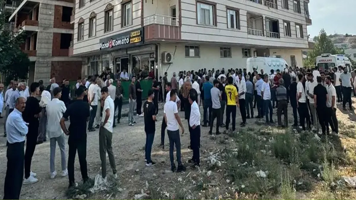 Batman'da baba cinneti: Eşi ve 2 çocuğunu öldürdü, ardından intihar etti